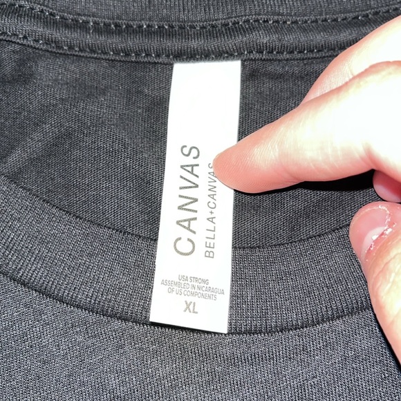 NWOT Flagship Cinemas Shirt & Backpack - Picture 3 of 5